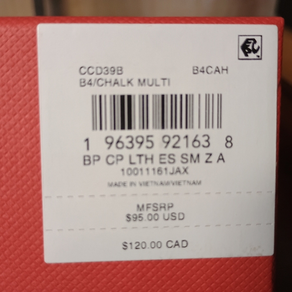 Coach Cherry Wallet - Picture 6 of 6